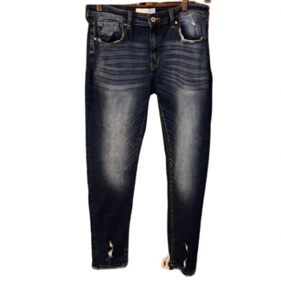 KanCan Dark Wash Skinny Jeans Size 13/30 - Picture 1 of 7